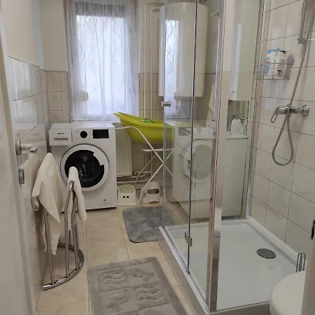 Apartment Feherhegyi Apartman *